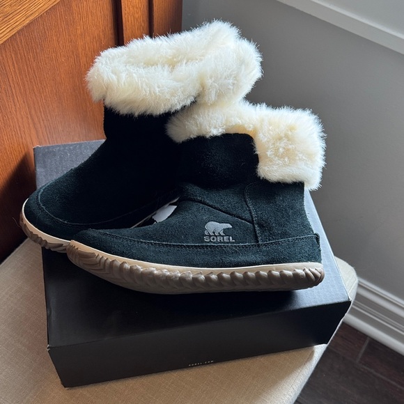 Sorel Out & About Suede Bootie - Picture 1 of 7
